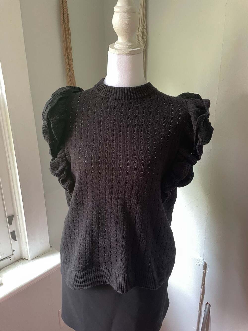 Who What Wear Black Ruffle Sleeve Pointelle Knit Sweater XL